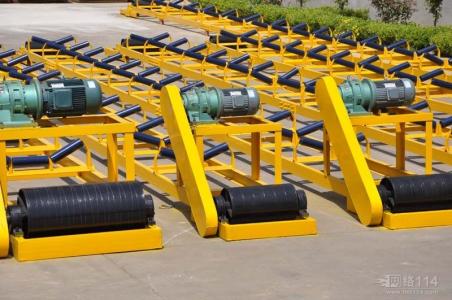 皮帶機(jī)框架展示電機(jī)減速機(jī) 皮帶機(jī)框架展示電機(jī)減速機(jī)