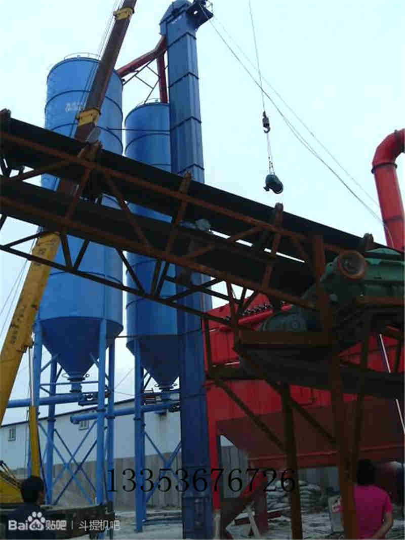 斗式提升機(jī)和皮帶輸送機(jī)這兩種輸送設(shè)備的主要區(qū)別在哪？