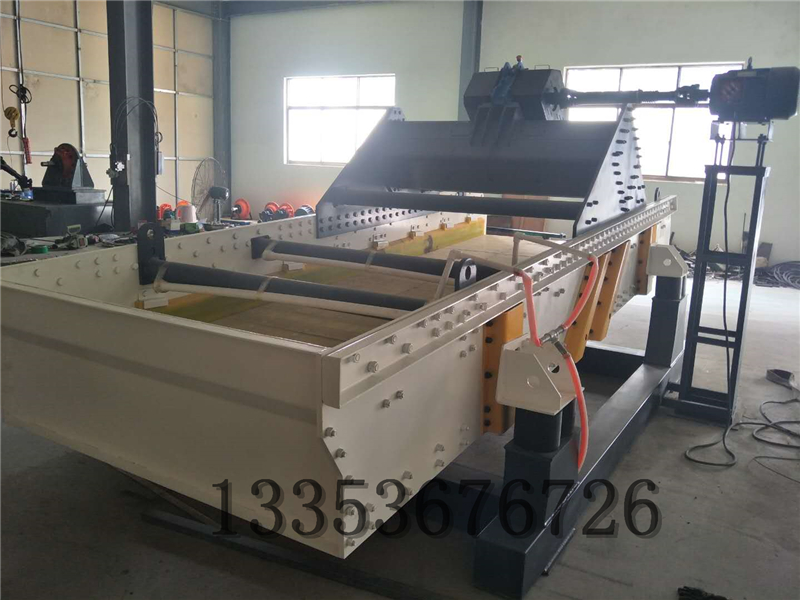 尾礦干排選用高頻振動篩與普通脫水篩有什么區(qū)別？