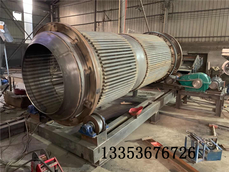 滾筒篩廠家如何根據(jù)性能特點(diǎn)選用齒圈式滾筒篩？