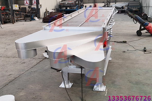 300目醫(yī)藥粉末直線篩分機(jī)